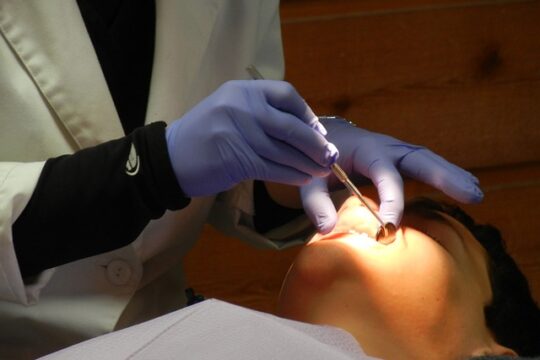 Implantes dentales inmediatos ¿funcionan igual que los tradicionales