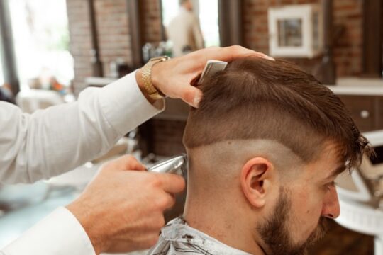Ventajas profesionales de realizar un curso de barbería